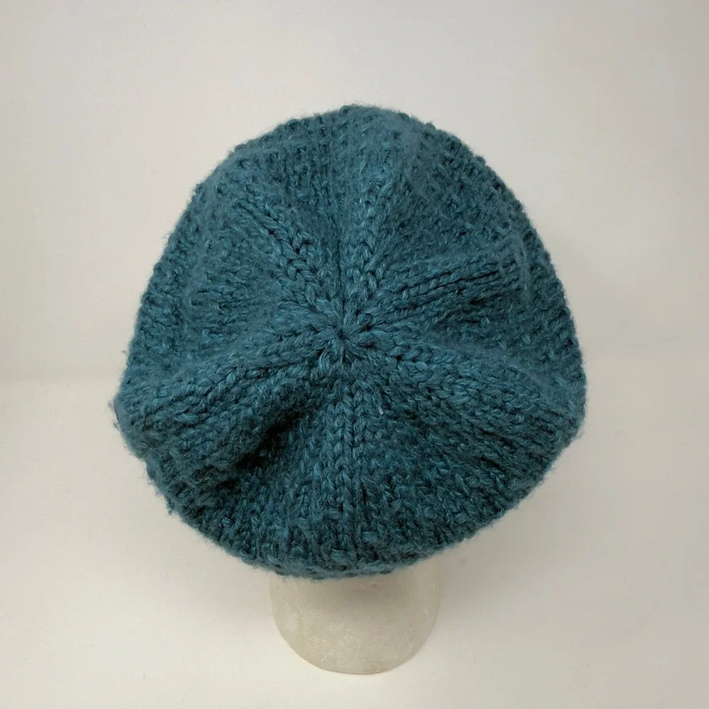 Mountain Hardwear Teal Blue Chunky Knit Visor Beanie Hat with Buttons Logo Large